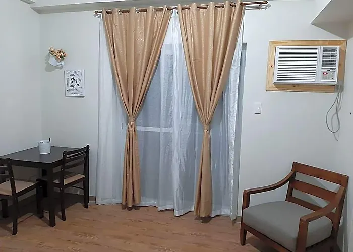 Ania Travellers Hotel